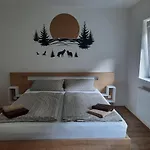 Vlci Nora * Horní Maršov