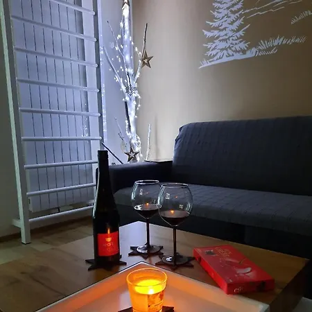 Vlci Nora 아파트 *