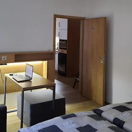 Apartment Vlci Nora *